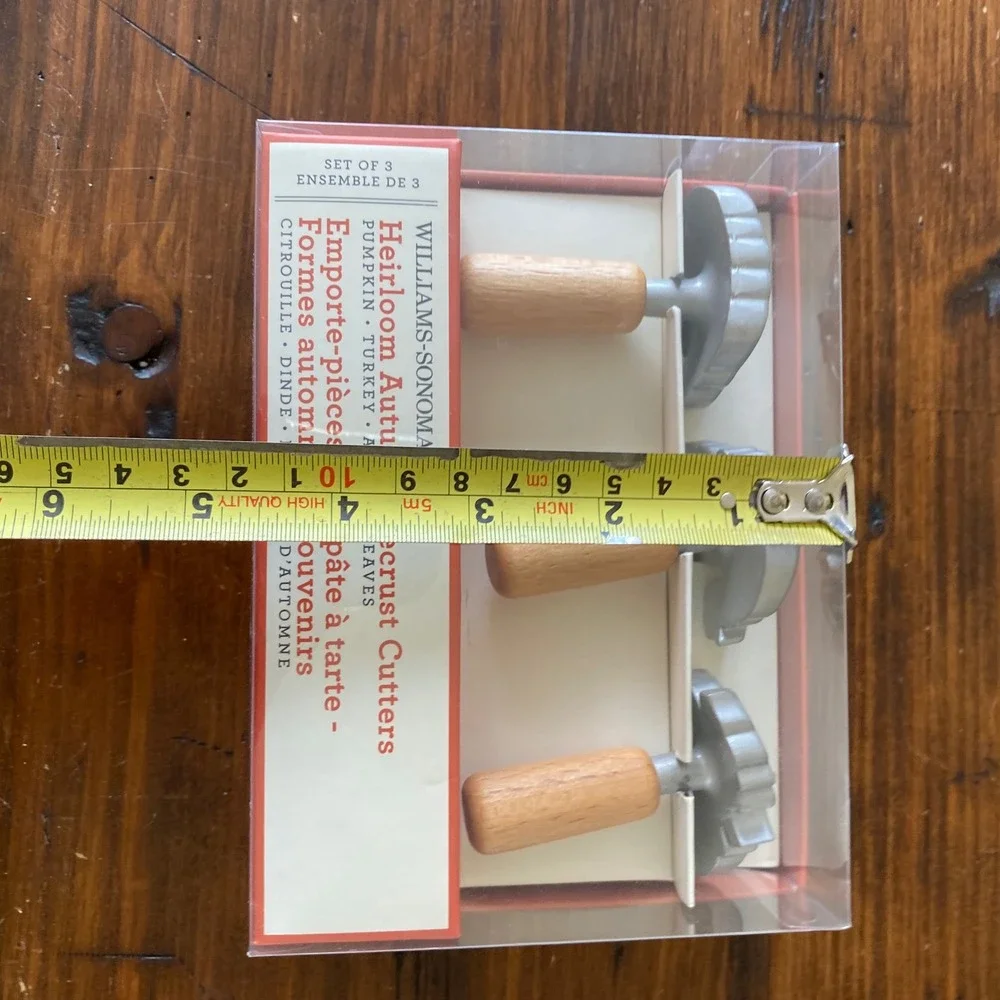 Williams-Sonoma Heirloom Autumn Piecrust Cutters Set of 3 Pumpkin Turkey Leaf